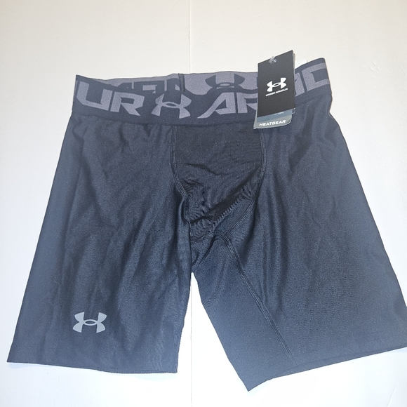 Men's Under Armour 1289566 UA HeatGear Armour Black Compression Shorts - Picture 7 of 15